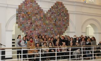 Burriana rinde homenaje a las mujeres con el proyecto artístico #perelles