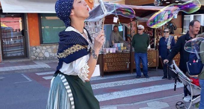 La Trobà vuelve a Oropesa del Mar con desfiles, recreaciones costumbristas y un gran mercado de artesanía