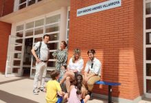 Castelló destina nous bancs i papereres de taps reciclats en 20 centres escolars