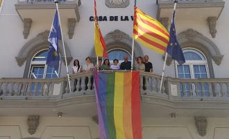La Vall d'Uixó commemora l'Orgull LGTBI per a celebrar els drets i reivindicar que es continuen ampliant