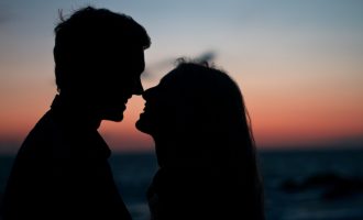 Culla, Peñíscola y Vilafamés proponen un “beso simultáneo” con una escapada romántica