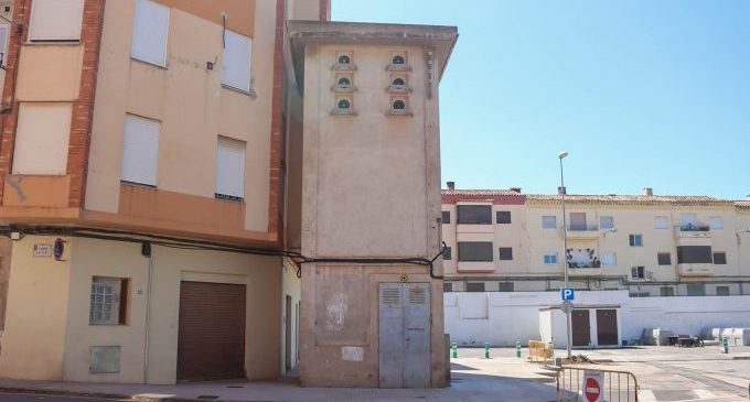 Onda derrocarà la torre de llum situada al carrer Sant Elías, petició històrica dels veïns del barri de San Joaquín