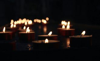 Concierto a la luz de las velas en el refugio antiaéreo dentro del Festival Llum Burriana