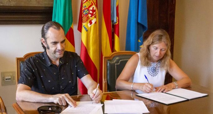 Castelló renova la col·laboració amb el SOM Festival per a potenciar l'oferta turística i d'oci