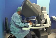 Sanitat adjudica un equip de cirurgia robòtica Da Vinci per a l'hospital General de Castelló