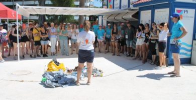 Benicàssim s'uneix contra la “basuraleza” en el Dia Mundial de les Platges