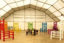 La Plana de l'Arc rep les 7 cadires que formaran part del seu museu d'art contemporani a l'aire lliure
