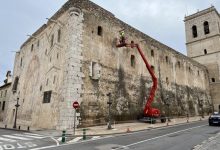 Vinaròs pide investigar si hubo irregularidades durante la primera restauración de las pinturas de la fachada de la iglesia arciprestal