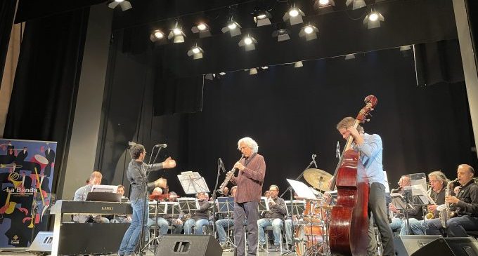 Una excepcional Banda Municipal amb Perico Sambeat engega el Festival de Jazz de Castelló