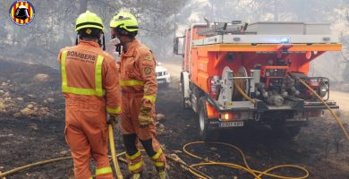 La Guardia Civil investiga a cuatro personas por el incendio forestal de Villanueva de Viver