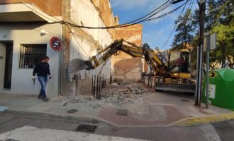 Vila-real condiciona un nou espai públic en la plaça Sant Ferran per a millorar la mobilitat per als vianants en el barri