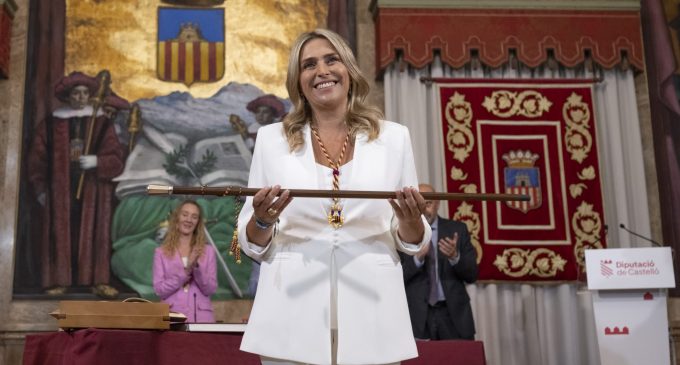 Marta Barrachina es converteix en la primera presidenta de la Diputació de Castelló i promet “deixar-se la pell” per la província