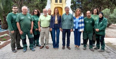 Almassora adequa el cementeri que obri en horari especial per Tots Sants