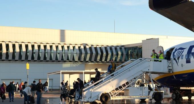 El aeropuerto de Castellón supera su objetivo anual con 260.000 pasajeros en 2023 y alcanza el millón de usuarios desde el inicio de la actividad comercial