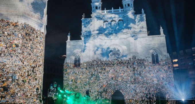 El Magdalena Vítol homenatja els símbols més estimats de Castelló amb els colors de la festa com a fil conductor