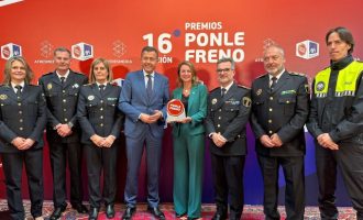La Policía Local de Castellón recibe el premio 'Ponle Freno' por su labor de concienciación en seguridad vial a niños y adolescentes