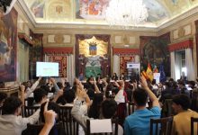 La Diputació de Castelló acosta la realitat de la Unió Europea a joves estudiants amb una simulació del funcionament del Parlament Europeu