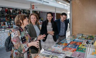 Begoña Carrasco: “La Fira del Llibre torna a la plaça Santa Clara dins de la nostra estratègia de ciutat viva que respire cultura”